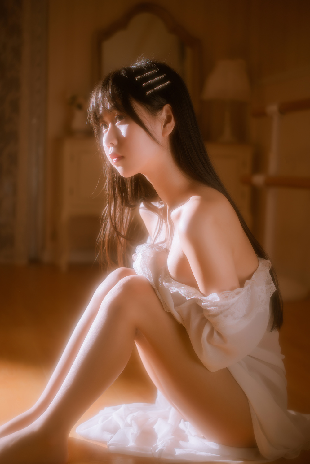图片[1]-萌芽儿o0 NO.016 金色套装 [70P1.28G]-微密空间-全网最全抖音网红铁粉空间觅圈